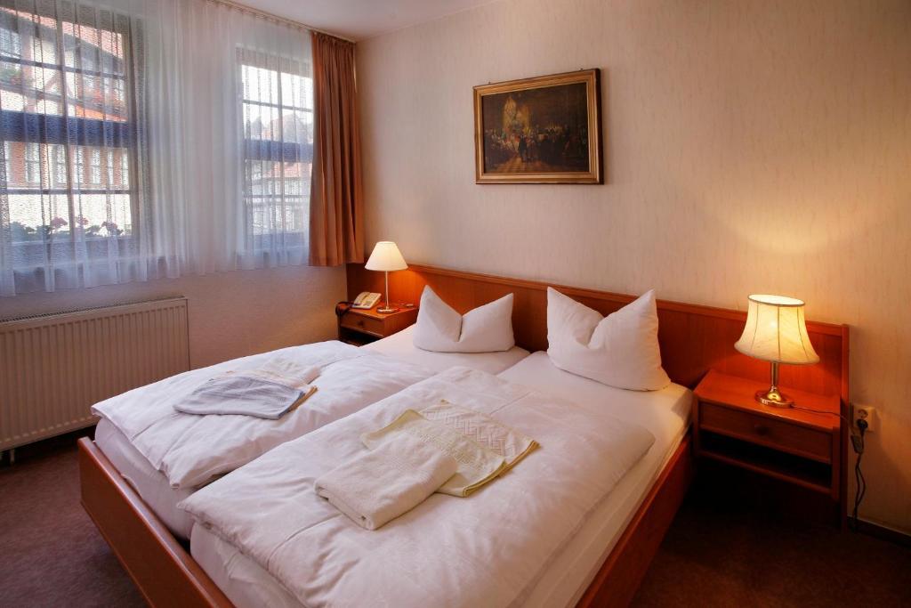 Hotel Zum Kanzler Stolberg i. Harz Zimmer foto